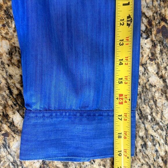 Foxcroft Blue Chambray Hi-Lo Hem 3/4 Sleeve Button Up Shirt Size 14 - Picture 9 of 10